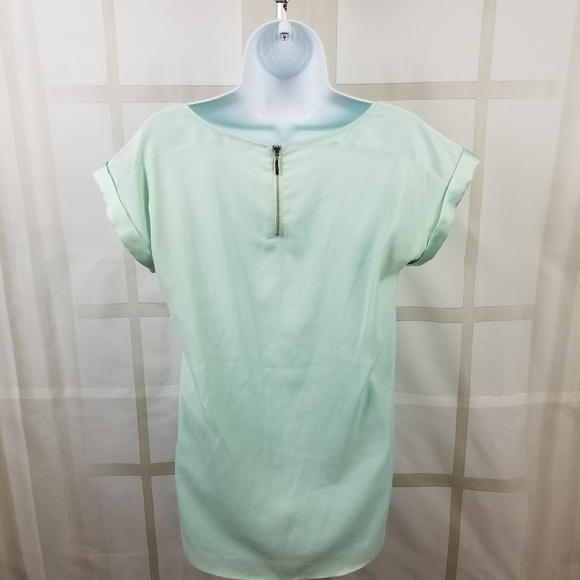 Express Blouse - Picture 3 of 4